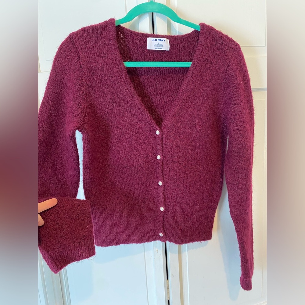Burgundy cardigan pearl-like buttons